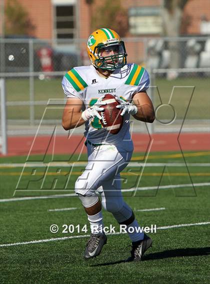 Thumbnail 1 in Kennedy @ Tustin photogallery.