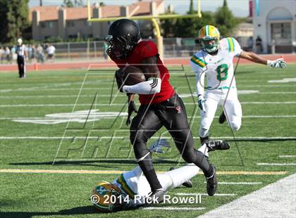 Thumbnail 2 in Kennedy @ Tustin photogallery.