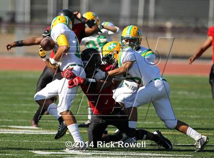 Thumbnail 2 in Kennedy @ Tustin photogallery.
