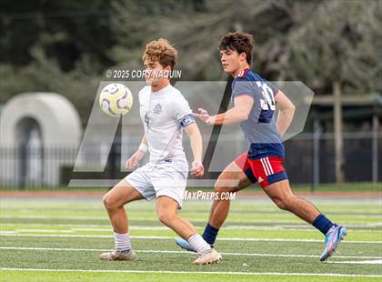 Thumbnail 1 in St. Thomas More vs. Teurlings Catholic photogallery.