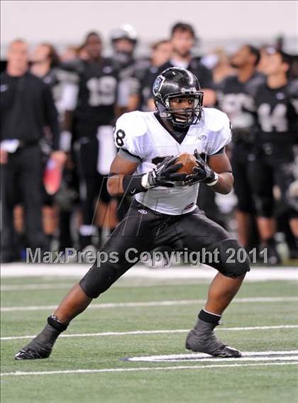 Thumbnail 3 in Guyer vs. Steele (UIL 5A Division 2 Final) photogallery.