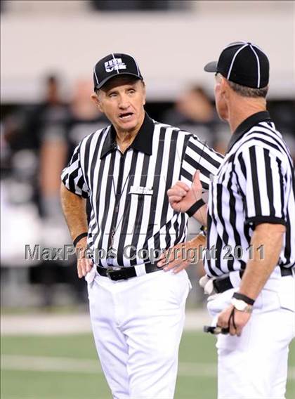 Thumbnail 2 in Guyer vs. Steele (UIL 5A Division 2 Final) photogallery.