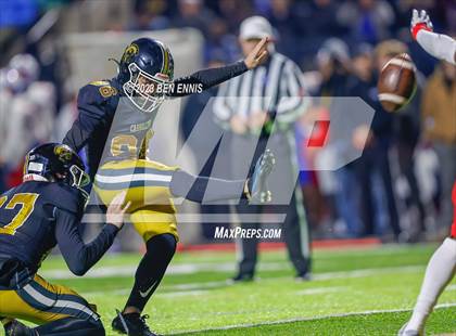 Thumbnail 1 in Carrollton vs. Walton (GHSA 7A Quarterfinals) photogallery.