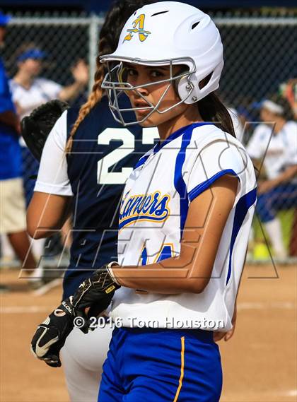 Thumbnail 3 in Bishop Amat vs Cantwell Sacred Heart photogallery.
