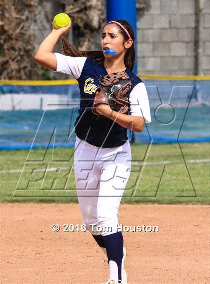 Thumbnail 1 in Bishop Amat vs Cantwell Sacred Heart photogallery.