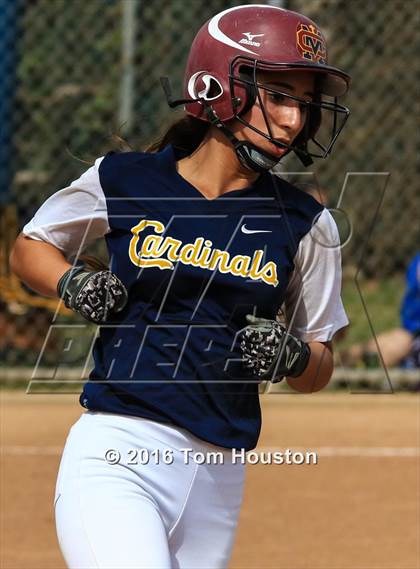 Thumbnail 2 in Bishop Amat vs Cantwell Sacred Heart photogallery.