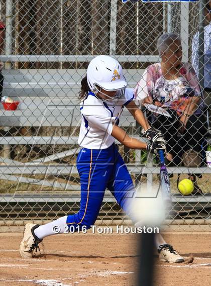 Thumbnail 2 in Bishop Amat vs Cantwell Sacred Heart photogallery.