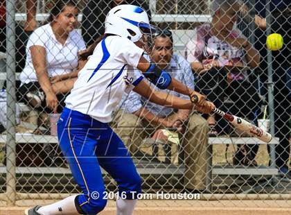 Thumbnail 3 in Bishop Amat vs Cantwell Sacred Heart photogallery.