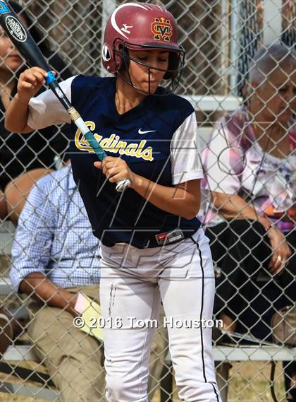 Thumbnail 3 in Bishop Amat vs Cantwell Sacred Heart photogallery.