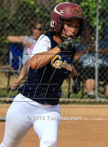 Thumbnail 3 in Bishop Amat vs Cantwell Sacred Heart photogallery.