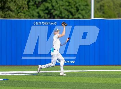 Thumbnail 2 in Holliday vs. Brock (UIL 3A Playoff) photogallery.