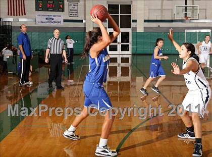 Thumbnail 1 in Immaculate Heart vs. Louisville (Pioneer Shootout) photogallery.