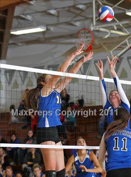 Thumbnail 2 in Hamilton vs. University Prep (CIF NS D5 Final) photogallery.