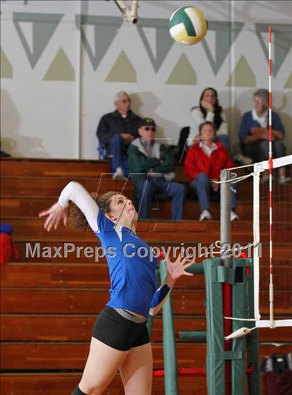 Thumbnail 2 in Hamilton vs. University Prep (CIF NS D5 Final) photogallery.