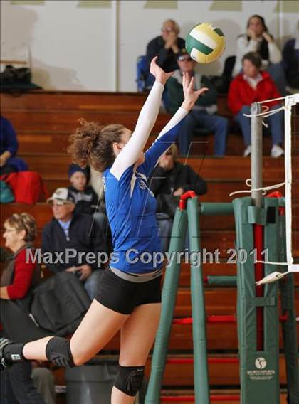 Thumbnail 2 in Hamilton vs. University Prep (CIF NS D5 Final) photogallery.