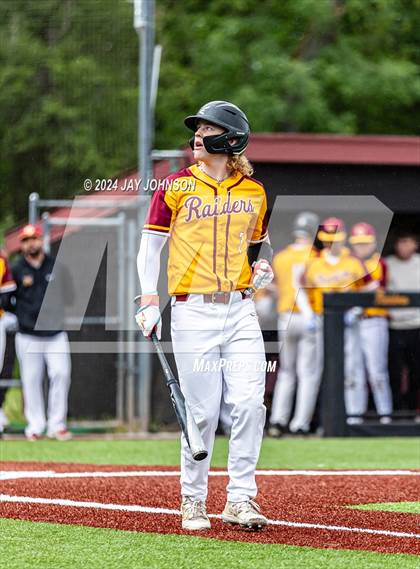 Thumbnail 1 in La Salle @ Crescent Valley (OSAA 5A Round 1) photogallery.