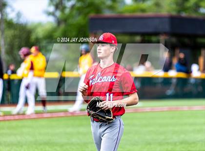 Thumbnail 2 in La Salle @ Crescent Valley (OSAA 5A Round 1) photogallery.