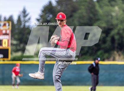 Thumbnail 3 in La Salle @ Crescent Valley (OSAA 5A Round 1) photogallery.