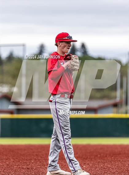 Thumbnail 2 in La Salle @ Crescent Valley (OSAA 5A Round 1) photogallery.