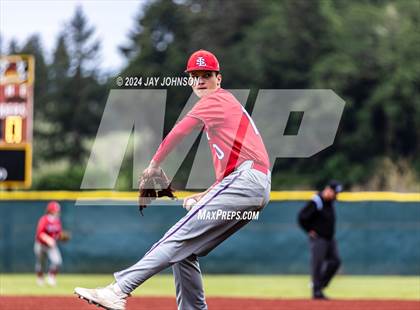 Thumbnail 2 in La Salle @ Crescent Valley (OSAA 5A Round 1) photogallery.