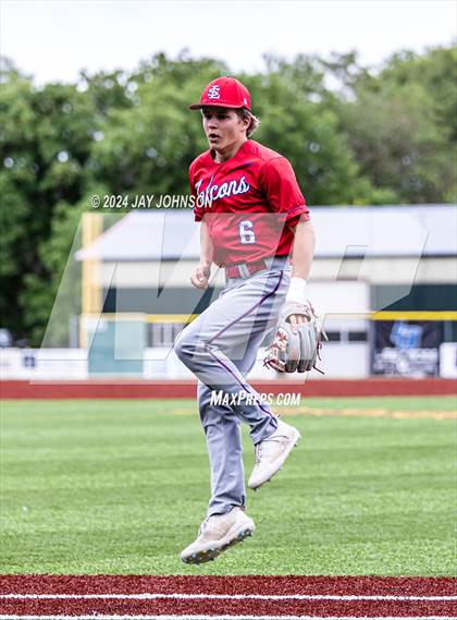 Thumbnail 3 in La Salle @ Crescent Valley (OSAA 5A Round 1) photogallery.
