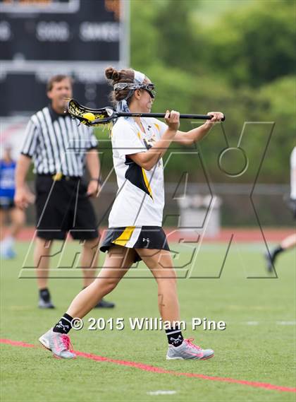 Thumbnail 2 in Bronxville vs. Honeoye Falls-Lima (NYSPHSAA Class C Semifinal) photogallery.