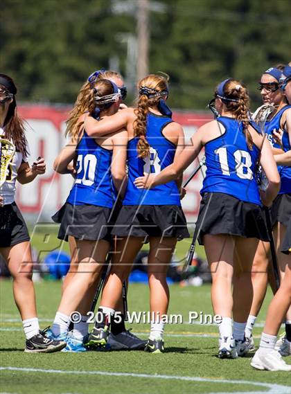 Thumbnail 1 in Bronxville vs. Honeoye Falls-Lima (NYSPHSAA Class C Semifinal) photogallery.