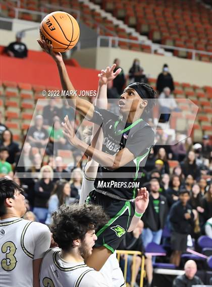 Thumbnail 3 in Phoenix Christian vs. Rancho Solano Prep (AIA 2A Semifinal) photogallery.