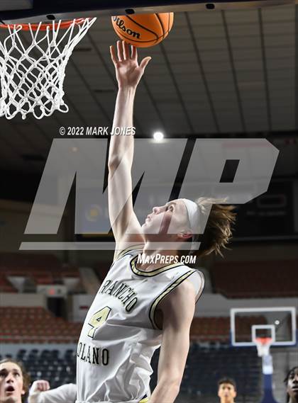 Thumbnail 2 in Phoenix Christian vs. Rancho Solano Prep (AIA 2A Semifinal) photogallery.