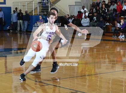 Thumbnail 3 in Goose Creek vs First Baptist School (Rotary Roundball Classic) photogallery.