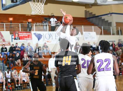 Thumbnail 2 in Goose Creek vs First Baptist School (Rotary Roundball Classic) photogallery.