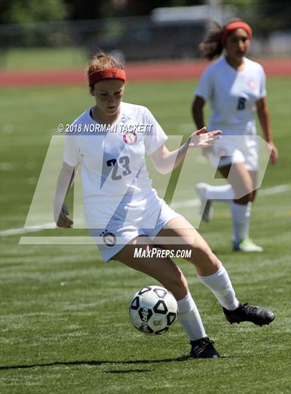 Thumbnail 2 in Bishop Miege vs. Louisburg (KSHSAA 4-1A Final) photogallery.