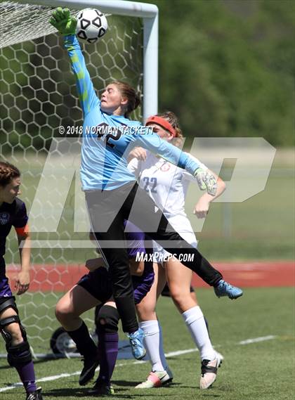 Thumbnail 1 in Bishop Miege vs. Louisburg (KSHSAA 4-1A Final) photogallery.