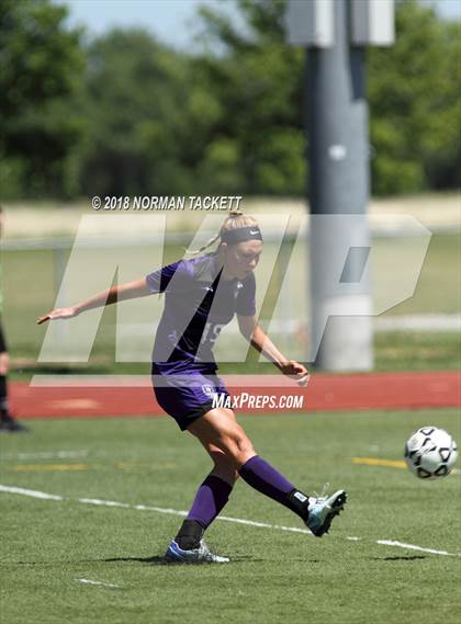 Thumbnail 2 in Bishop Miege vs. Louisburg (KSHSAA 4-1A Final) photogallery.