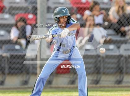 Thumbnail 3 in Irvine @ Woodbridge photogallery.