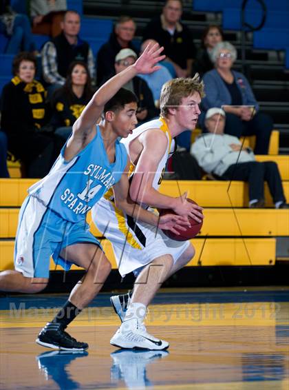 Thumbnail 2 in Sylmar vs San Luis Obispo (National Prep Classic) photogallery.