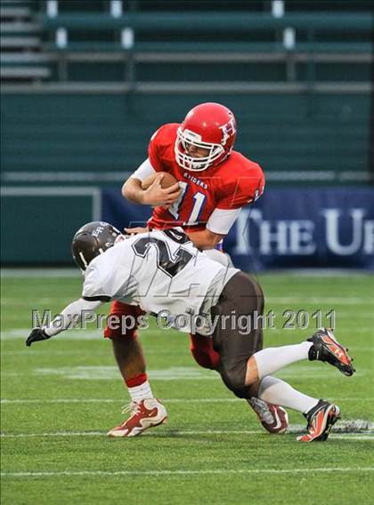 Thumbnail 2 in Hornell vs. East Rochester (Section V Class B Semifinals) photogallery.