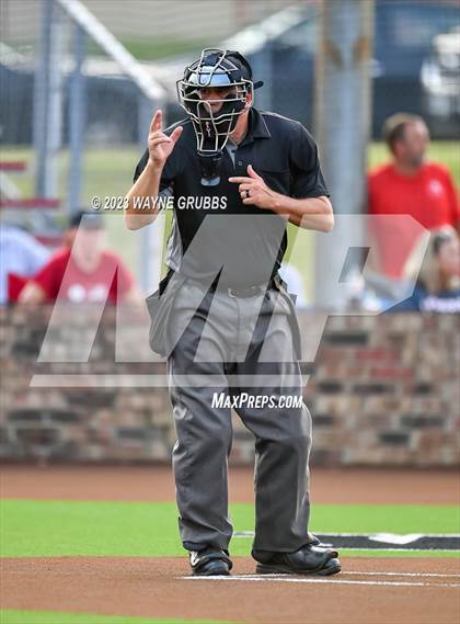 Thumbnail 2 in Liberty-Eylau vs. Canton (UIL 4A Area Playoff) photogallery.