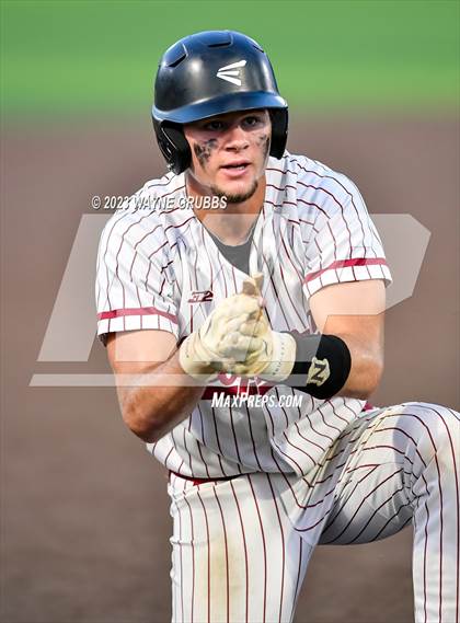 Thumbnail 1 in Liberty-Eylau vs. Canton (UIL 4A Area Playoff) photogallery.