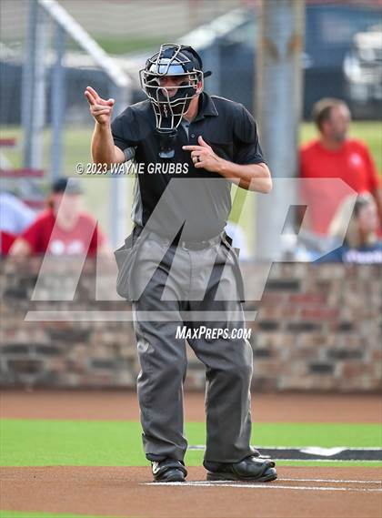 Thumbnail 3 in Liberty-Eylau vs. Canton (UIL 4A Area Playoff) photogallery.