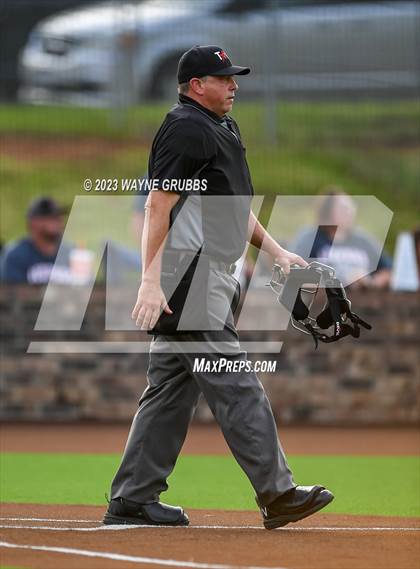 Thumbnail 2 in Liberty-Eylau vs. Canton (UIL 4A Area Playoff) photogallery.