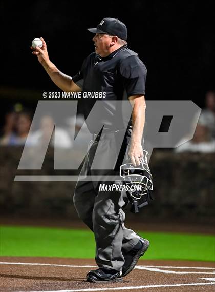 Thumbnail 1 in Liberty-Eylau vs. Canton (UIL 4A Area Playoff) photogallery.