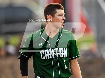 Thumbnail 3 in Liberty-Eylau vs. Canton (UIL 4A Area Playoff) photogallery.