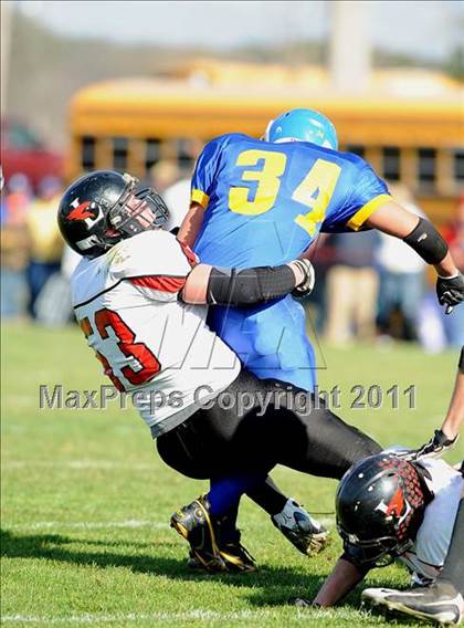 Thumbnail 3 in Shell Lake vs. Luck (WIAA Level 2 Playoffs) photogallery.