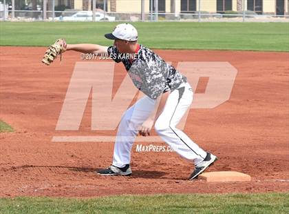 Thumbnail 1 in Cimarron-Memorial vs. Elsinore (Blazer Spring Bash) photogallery.