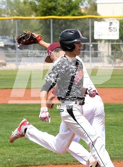 Thumbnail 3 in Cimarron-Memorial vs. Elsinore (Blazer Spring Bash) photogallery.