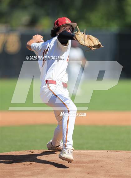 Thumbnail 3 in Aliso Niguel vs Arcadia (CIF SS Div 1 Round 1 Playoff) photogallery.