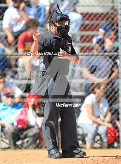 Thumbnail 1 in Aliso Niguel vs Arcadia (CIF SS Div 1 Round 1 Playoff) photogallery.