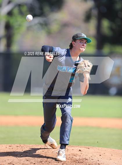 Thumbnail 2 in Aliso Niguel vs Arcadia (CIF SS Div 1 Round 1 Playoff) photogallery.