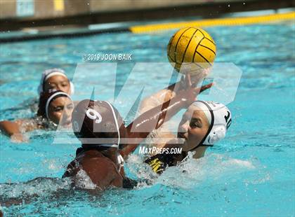 Thumbnail 1 in Mountain View vs Saint Francis (Amanda Mac Invitational) photogallery.